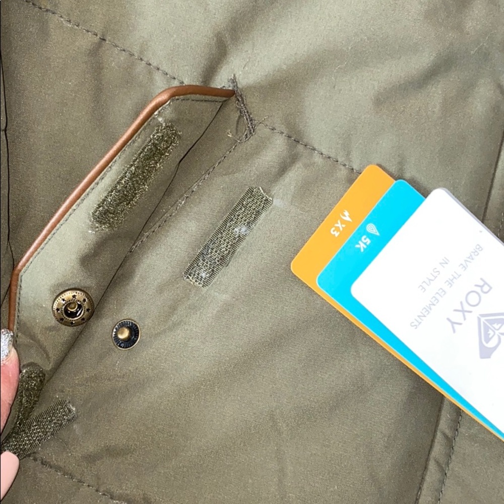 🔥Roxy 5K - Waterproof Longline Hooded Jacket NWT - Picture 14 of 15